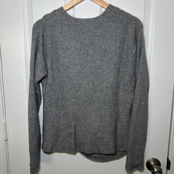 Aerie Offline Twist Front Sweater Size Medium Long Sleeve Ribbed Stretchy - Picture 4 of 8